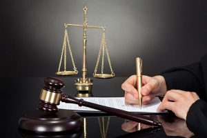 پاسخگویی بی سابقه به سوالات حقوقی در سامانه بنیاد وکلا