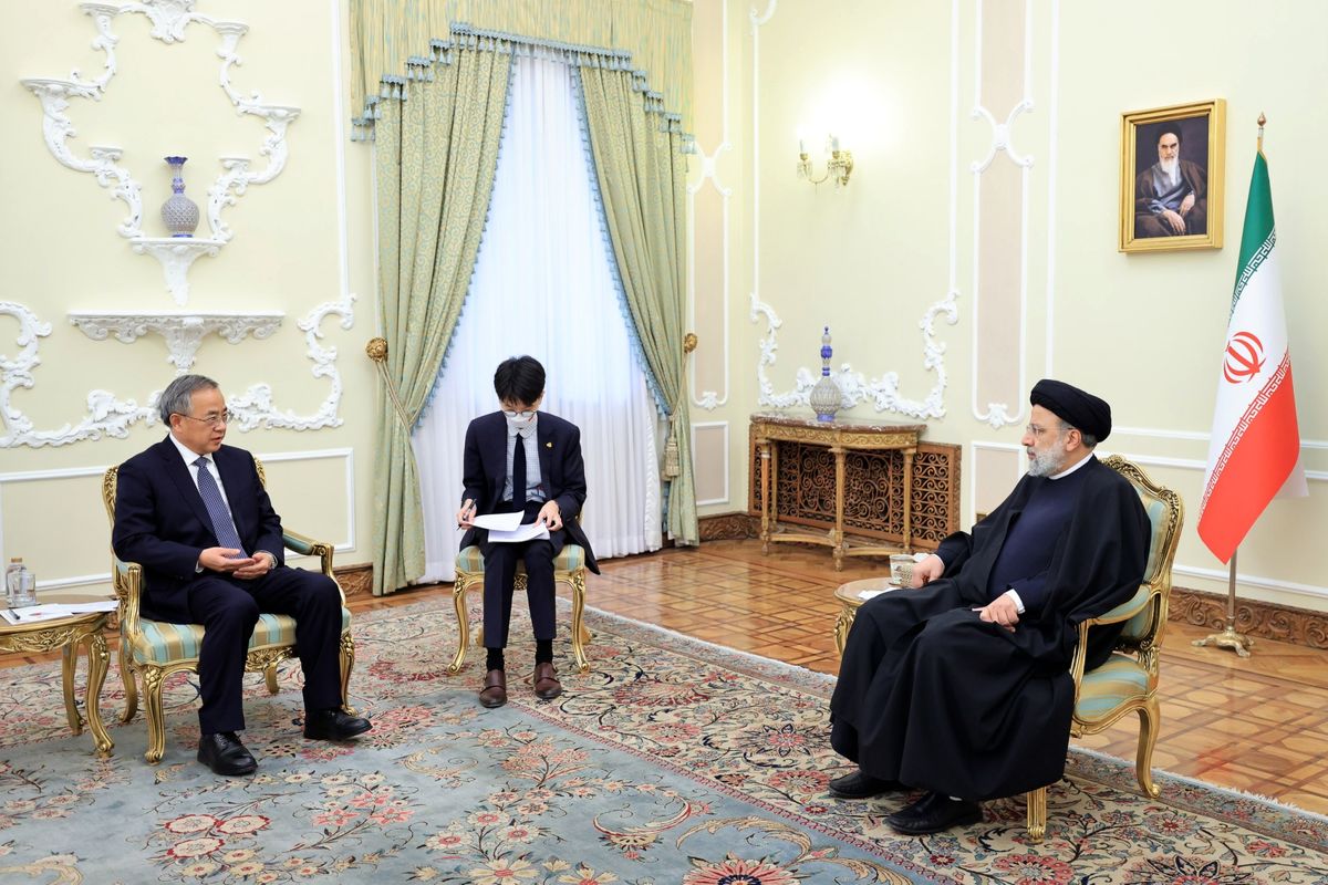 پیام سفر معاون نخست وزیر چین به تهران؛ دلجویی یا دوری از ایران؟