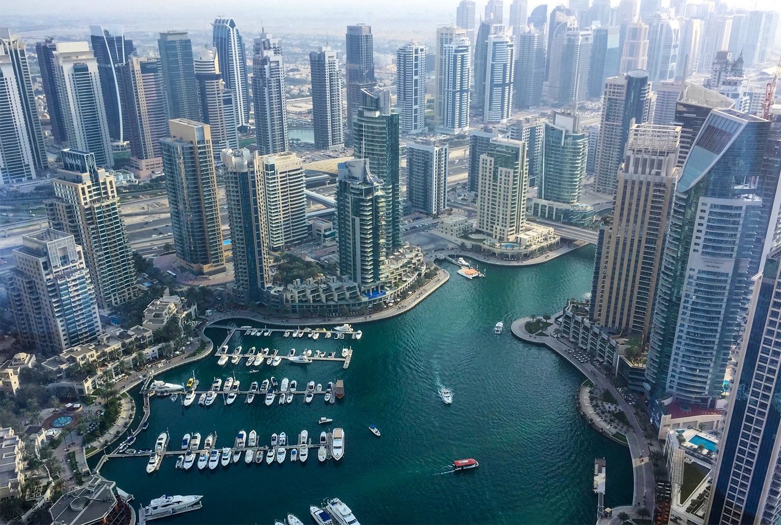 امارات در رتبه اول صادرات جهان عرب