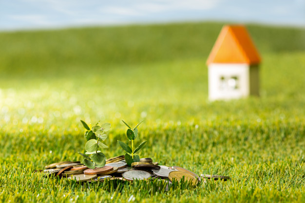 زمین بخریم یا خانه؟ کدامیک برای سرمایه گذاری بهتر است؟