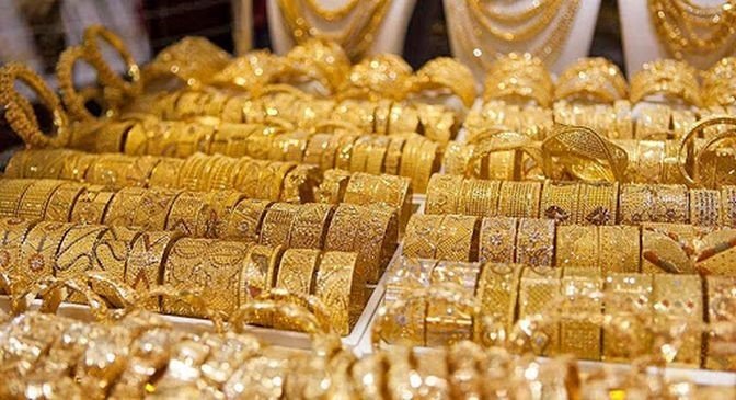 در بازار طلا سرمایه گذاری کنیم یا سکه؟