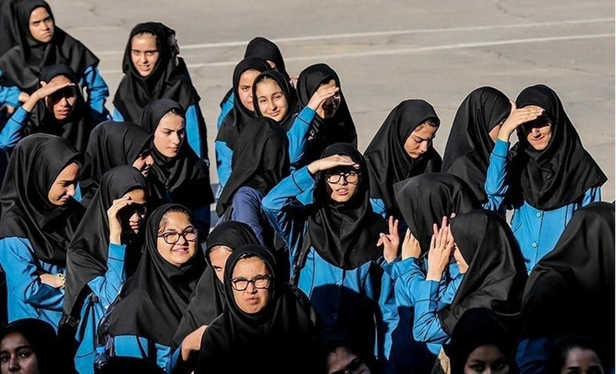 حجاب در مدارس دخترانه برداشته می شود؟