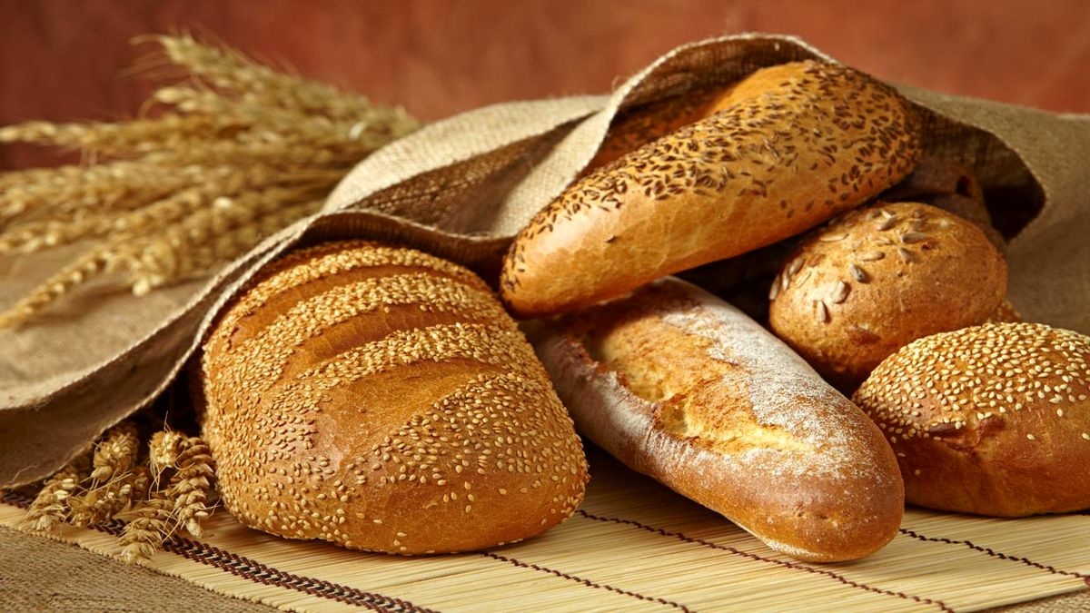 انواع نان چقدر کالری دارند؟+ عکس