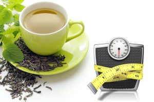 چای چگونه منجر به چاقی می شود؟/ خوردن این نوشیدنی ها چاق کننده است!