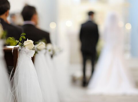 چه دلایلی منجر به تأخیر در ازدواج جوانان می شود؟