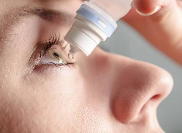 علت خشکی چشم چیست و چه باید کرد؟