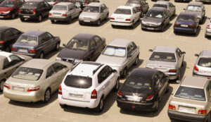 پیش بینی عضو اتحادیه نمایشگاه داران از افزایش قیمت خودرو در نیمه دوم سال