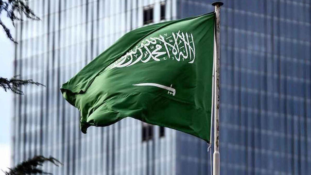 عربستان ایران‌خودرو و سایپا را نابود می کند؟