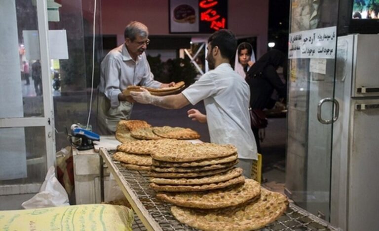 جنگ بین نانوایی ها و دولت به کجا می رسد؟