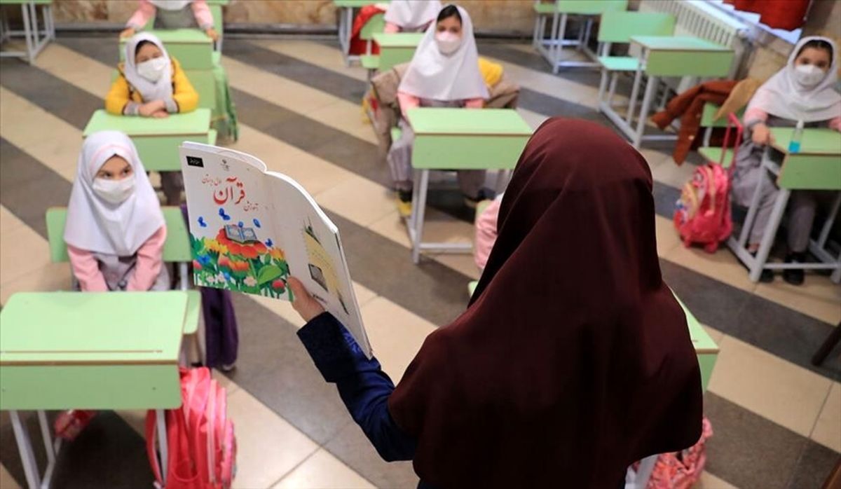بحران در مدارس ایران؛ دانش آموز هست معلم نیست!