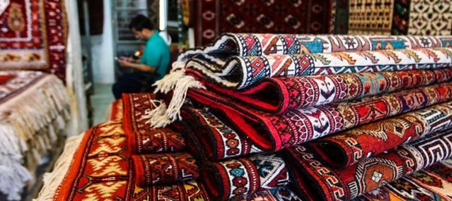 خداحافظی خانواده های ایرانی با فرش دستباف/ خطری که فرش دستباف ایرانی را تهدید می کند