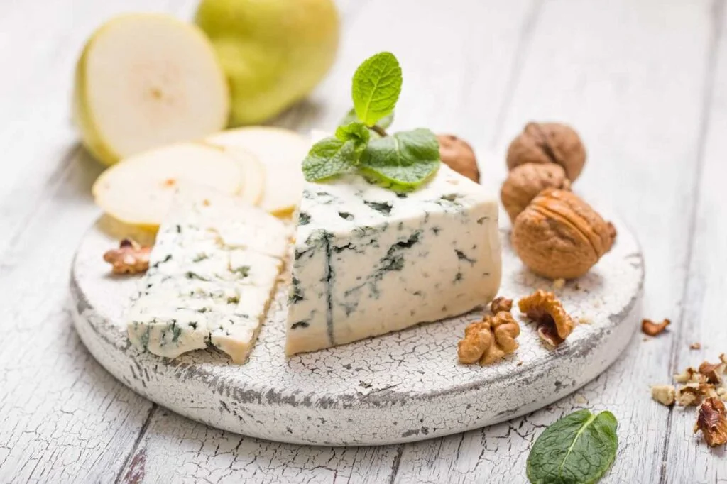 این ۴ پنیر خاص، سلامت قلب را تضمین می کنند!