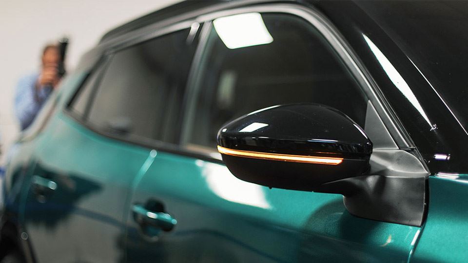 آینه هوشمند خودرو ری را