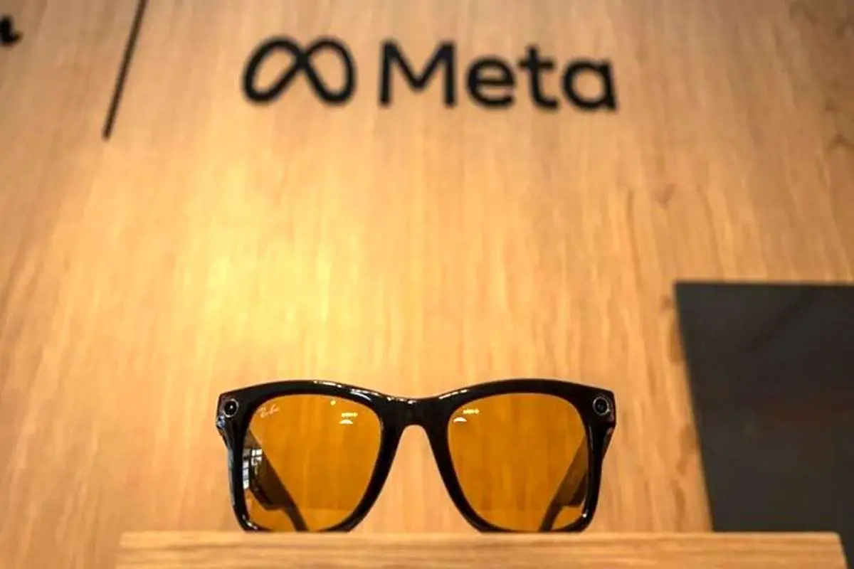 عینک هوشمندی که هم میخواند و هم ترجمه می کند