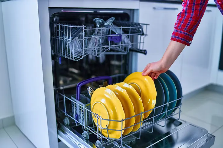 ۸ نکته مهمی که در استفاده صحیح از ماشین ظرفشویی باید رعایت شود