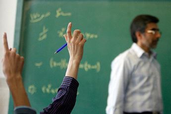 پرداخت ۳ ماه از مطالبات حق‌التدریس معلمان تا پایان سال