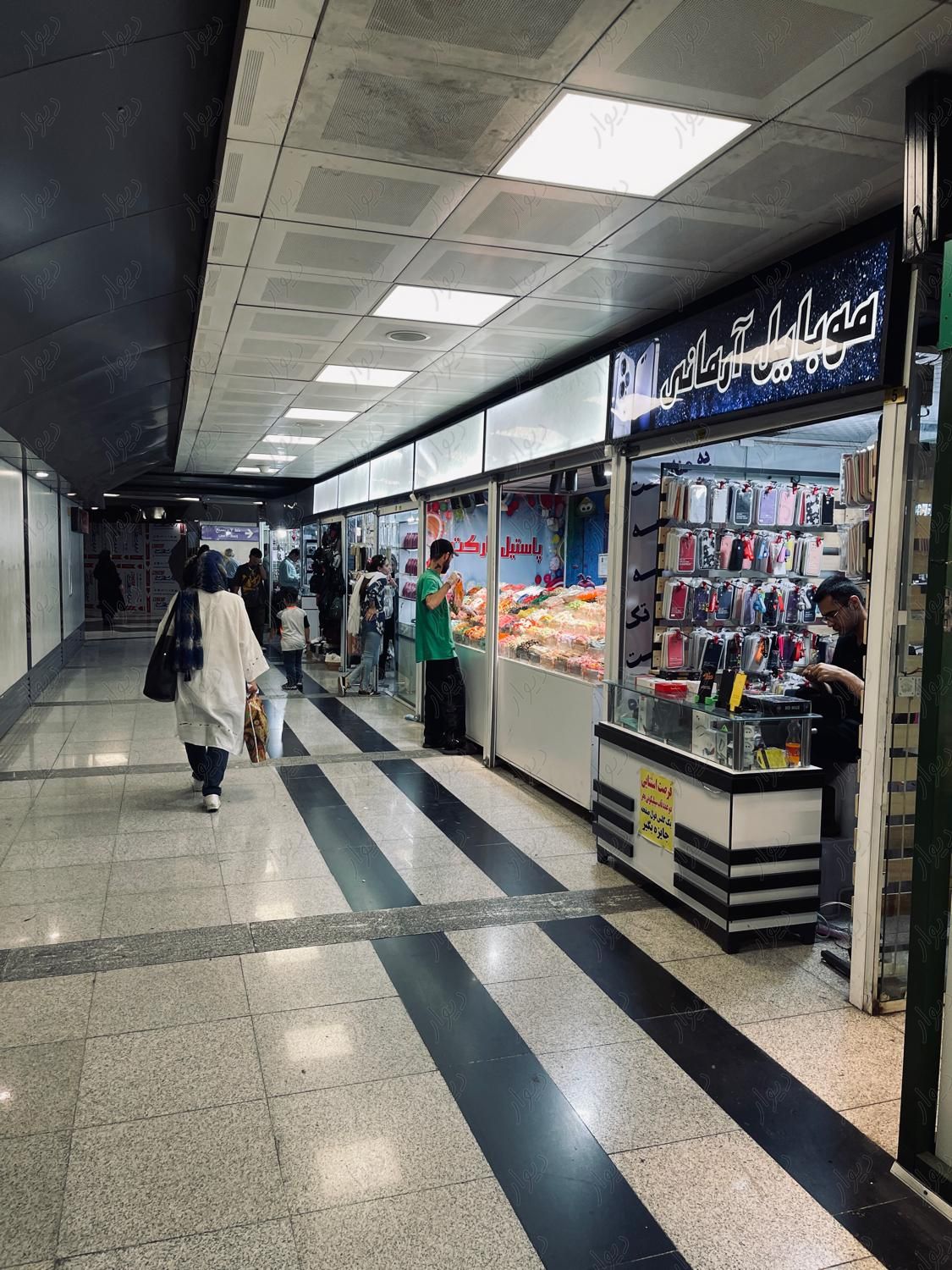اجاره نجومی مغازه‌های زیرپله‌ای در ایستگاه‌های مترو تهران+ جدول قیمت