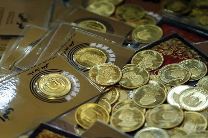 حباب سکه کاهش پیدا می کند/ حراج عمومی سکه از هفته آینده آغاز می شود