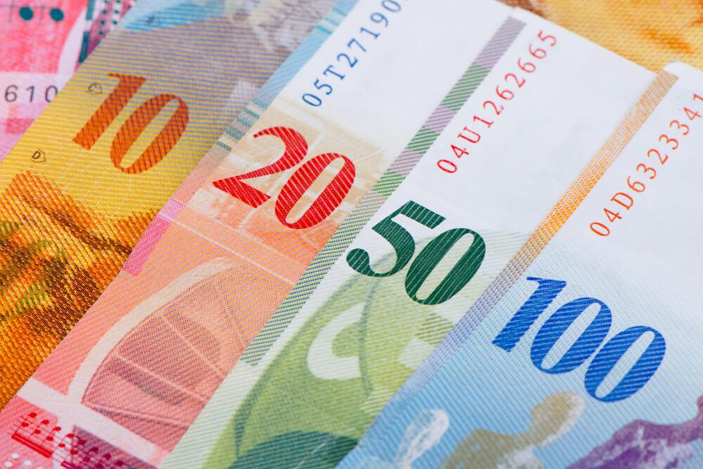نرخ رسمی انواع ارز امروز ۱۶ بهمن ۱۴۰۲/ افزایش نرخ رسمی ۱۶ ارز