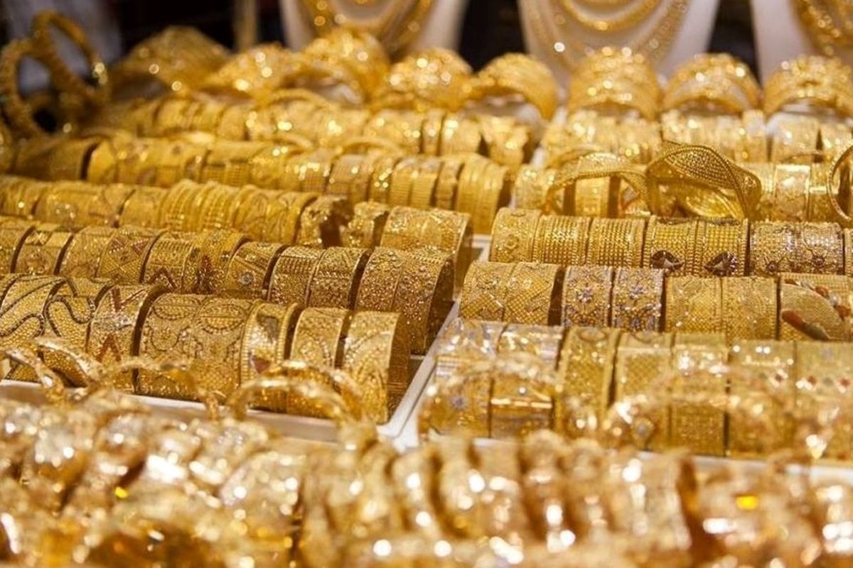 چه خبر از قیمت طلا و سکه؟/ سکه امامی در آستانه برگشت به کانال ۳۰ میلیونی