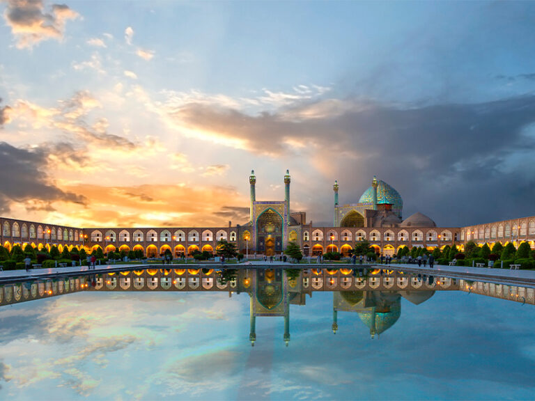 برای ۲ شب سفر به اصفهان چقدر باید هزینه کنیم؟