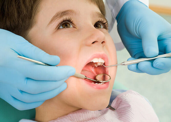 کدام دانش‌آموزان می توانند از خدمات دندانپزشکی رایگان استفاده کنند؟