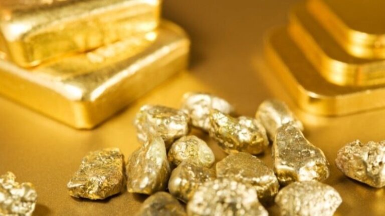 آخرین وضعیت بازار طلا و سکه ۳ تیر ۱۴۰۳/ طلا پابه‌پای سکه گران شد