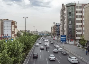 برای اجاره خانه در حوالی میدان فردوسی تهران چقدر باید هزینه کنیم؟