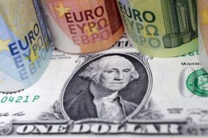 آخرین قیمت دلار، یورو و سایر ارزها امروز ۱ خرداد ۱۴۰۴+ جدول