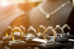 آخرین قیمت طلا و سکه امروز ۴ خرداد ۱۴۰۴+ جدول