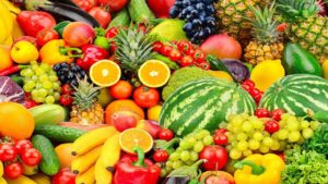 اعلام قیمت رسمی انواع میوه و سبزی/ سه‌شنبه ۶ خرداد ۱۴۰۴+ جدول