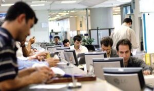 کارمندان بخوانند؛ تصمیم نهایی دولت درباره تعطیلی ادارات اعلام شد