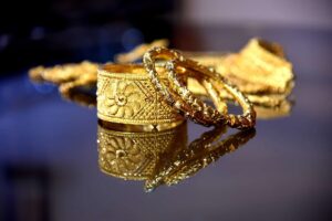روند بازار طلا و سکه فردا ۱۹ خرداد ۱۴۰۴ چگونه خواهد بود؟+ پیش بینی