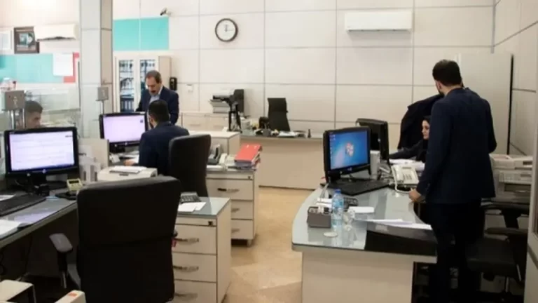 تصمیم جدید دولت برای ساعت کاری، کارمندان دولت اعلام شد