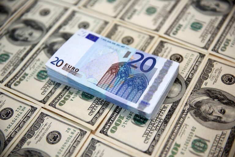 آخرین قیمت دلار، یورو و انواع ارزها امروز ۲ مرداد ۱۴۰۴+ جدول