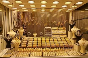آخرین قیمت طلا و سکه سه‌شنبه ۲۸ مرداد ۱۴۰۴+ جدول