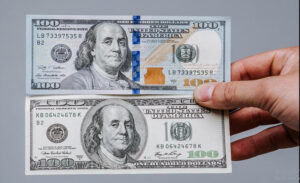 پیش بینی قیمت دلار در روزهای آینده/ قیمت دلار ثابت می ماند؟
