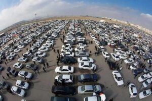 قیمت روز خودروهای داخلی در بازار/ ریزش سنگین قیمت ها در بازار خودرو