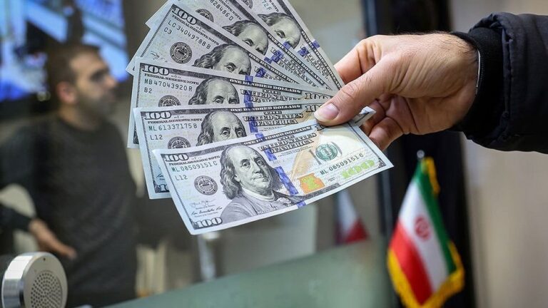 آخرین قیمت دلار و انواع ارزها امروز ۳ مهر ۱۴۰۴+ جدول