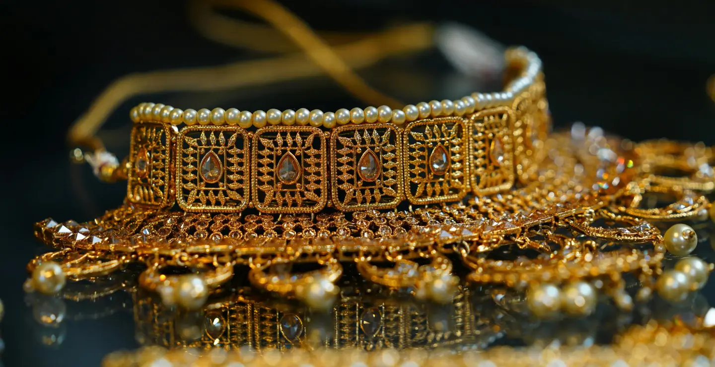 پیش بینی قیمت طلا و سکه ۴ آبان ۱۴۰۴