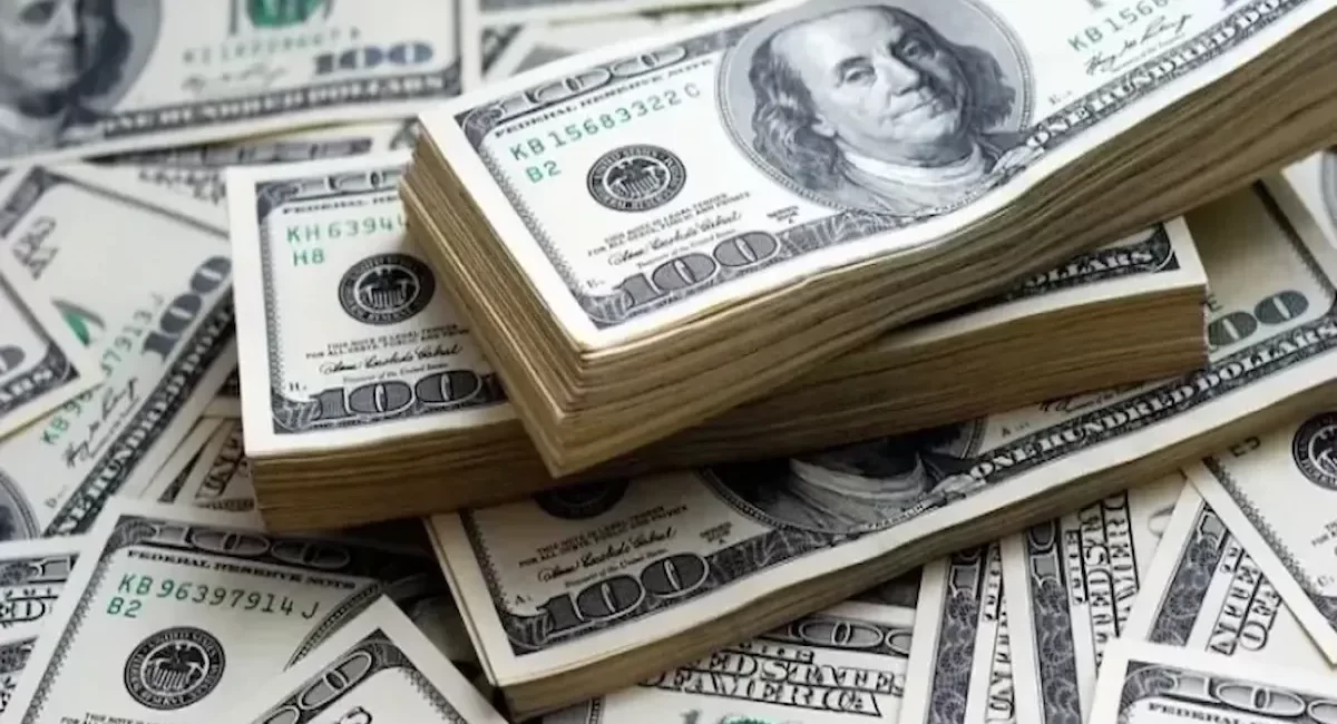 پیش‌بینی قیمت دلار فردا دوشنبه