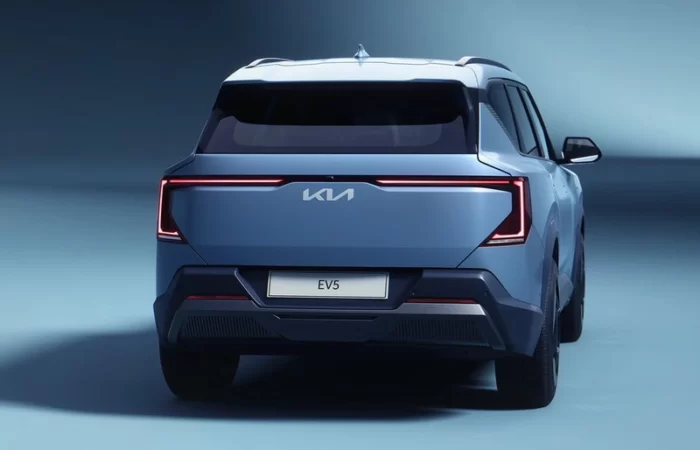 کیا EV5 در بازار ایران؛ گران‌تر از ارزش واقعی و بالاتر از بازار آزاد
