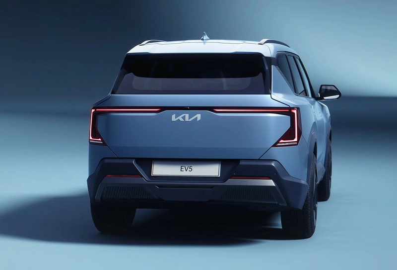 کیا EV5 در بازار ایران؛ گران‌تر از ارزش واقعی و بالاتر از بازار آزاد