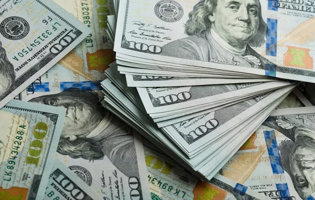 قیمت جدید دلار و یورو ۲۵ اردیبهشت ۱۴۰۵