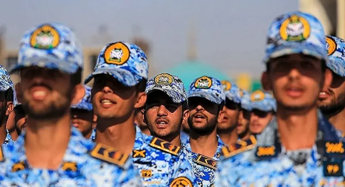 سرباز